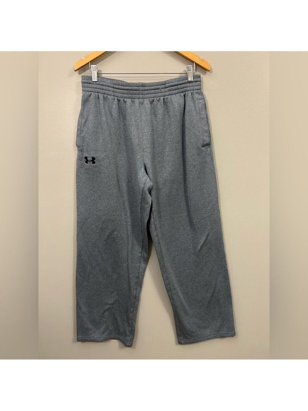 Under Armour Light Gray Joggers Large
